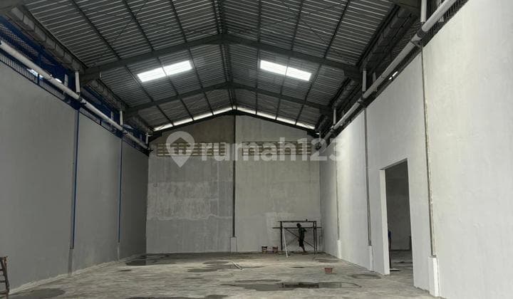 disewakan cepat Gudang Bagus 300 m2 ada 2 unit. Periuk, Tangerang