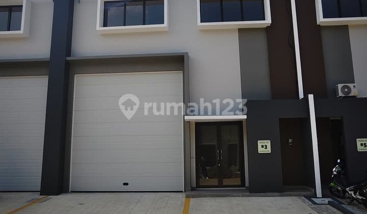 for sale Era Prima Warehouse M Toha, good 216 m2 in Periuk, Tangerang.