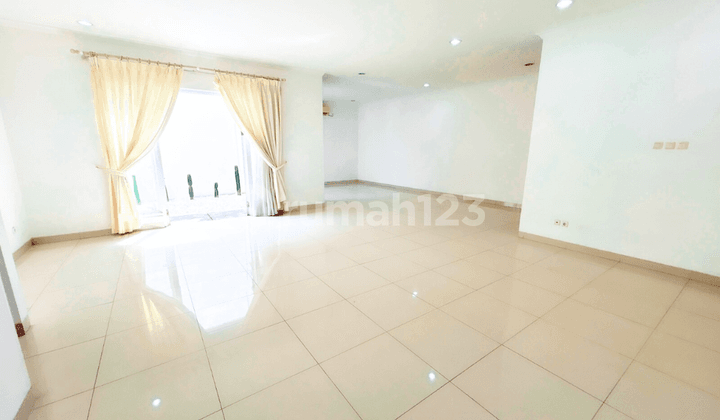 Rumah Dijual Jagakarsa 3 Kamar Coldwell Banker