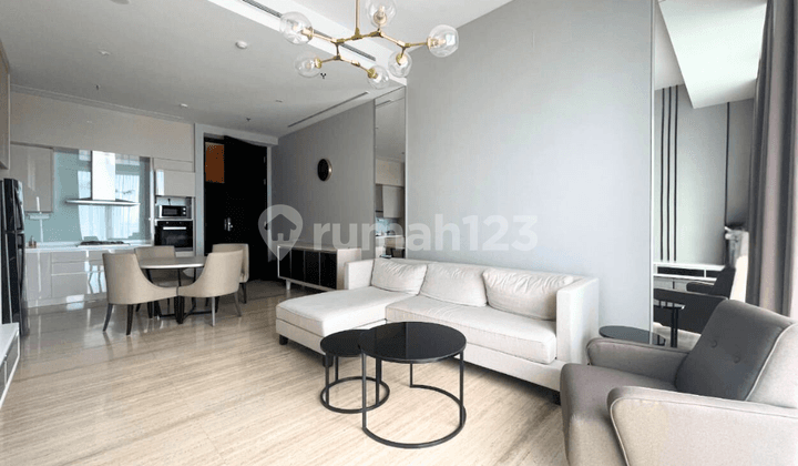 La vie All Suites Apartment Tower Porte Middle Floor Coldwell Banker