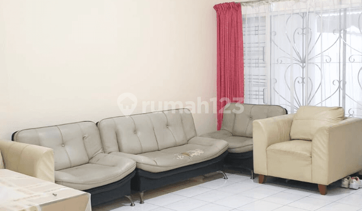 Rumah Dijual Tomang 5 Kamar Coldwell Banker
