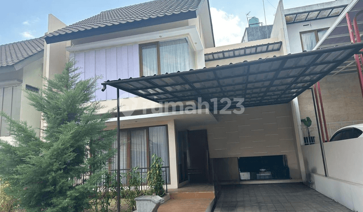 Rumah Asri & Terawat di Gegerkalong, Bandung