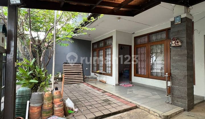 Rumah Asri Semi Furnished di Sukawarna, Pasteur Bandung