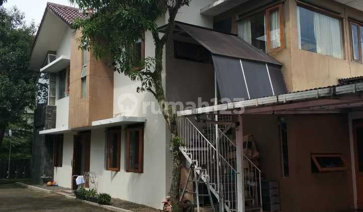 Rumah Di Cisitu, Sayap Dago Shm, Nyaman Dan Asri