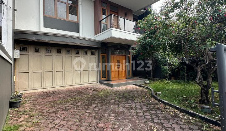 Luxury Move-in Ready House on Sutami Avenue in Bandung