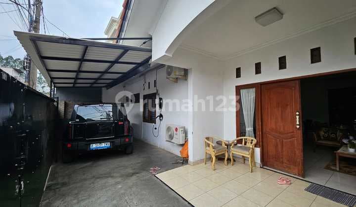 Disewakan Rumah Rapih Terawat Lokasi Strategis Di Duren Sawit Jakarta Timur