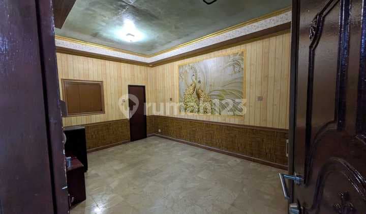 Dijual Rumah 2 LT Semi Furnished di Kelapa Gading Jakarta Utara