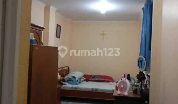 For Sale 1.5-Story House in Graha Raya Bintaro, South Jakarta