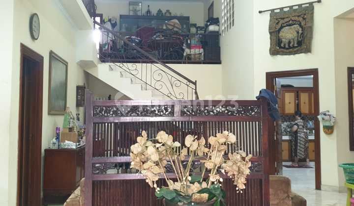 Di Jual Rumah + Kost An di Daerah Sudirman