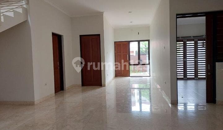 Jual Rumah Baru Dan Bagus Di Daerah Pondok Indah