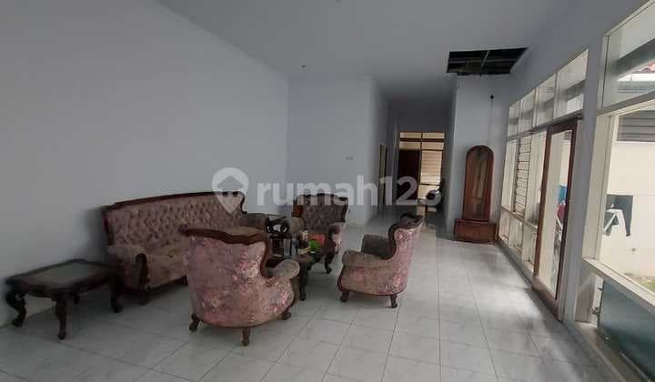 Jual Rumah Di Daerah Kemang Butuh Renovasi Sedikit