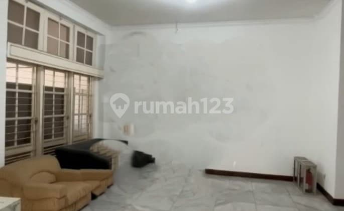 Dijual Rumah Di Daerah Selong, Kebayoran Baru Jakarta Selatan