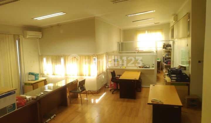 Disewakan Rumah Kantor Di Kebayoran Baru, Jakarta Selatan