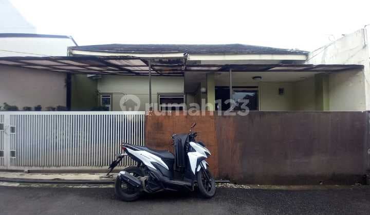 Di Jual Butuh Cepat Rumah Dalam Komplek di Sangkuriang Cimahi