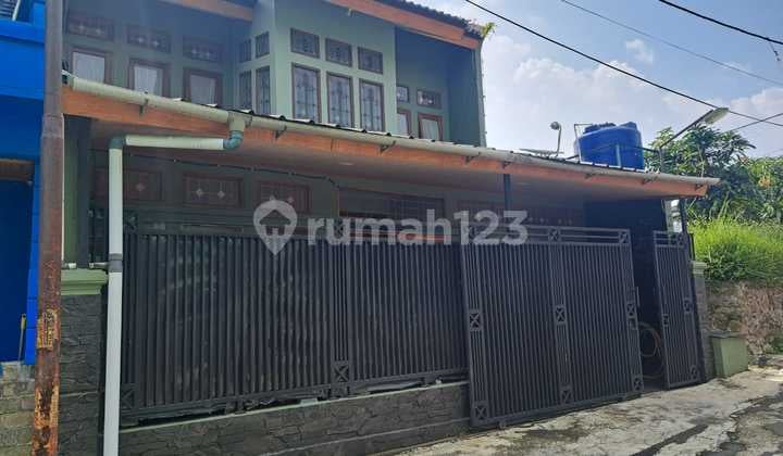 Di Jual Rumah 2 Lantai di Permata Cimahi Dekat Borma Posisi Depan