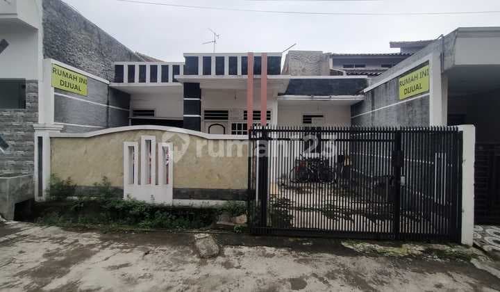 di Jual Rumah Dalam Komplek Permata Cimahi Dekat Borma