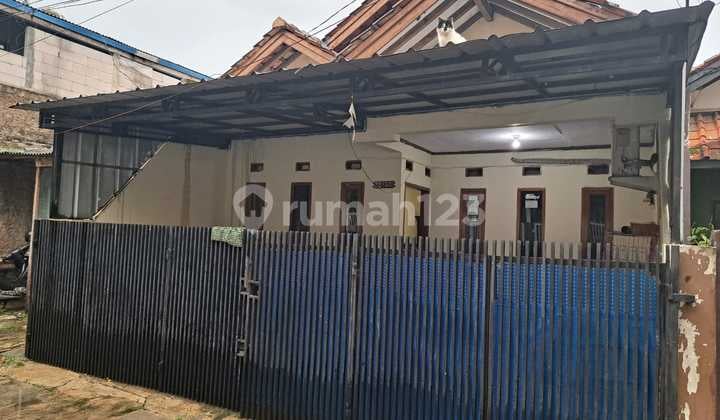 Translated to English:
For Sale, Owner Moving Soon – Need Quick Sale, House in Antapani