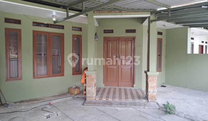 Di Jual Rumah Lokasi Strategis di Arcamanik Bandung