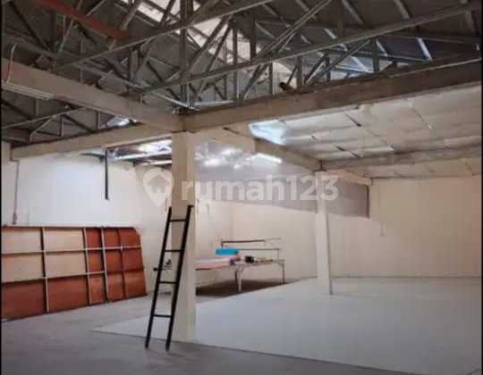 Disewakan Gudang Siap Pakai di Kreo Cipadu Tangerang