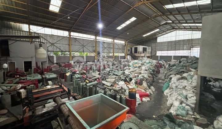 SALE Ready-to-Use Warehouse at Kav DPR Blok B Cipondoh Tangerang