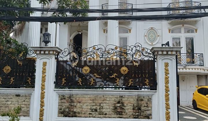 Hunian Mewah & Megah Di Salemba Jakarta Pusat