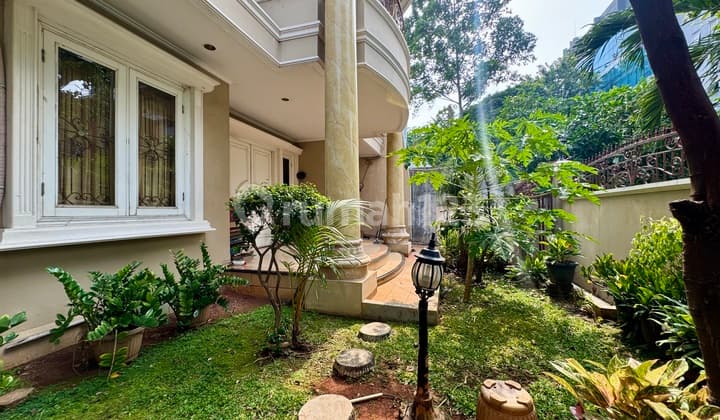Dijual Rumah Mewah di Kesehatan, Jakarta Pusat