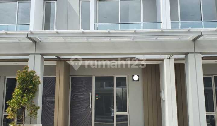Disewakan Rumah Pik 2 4x15 Cluster Bagus Dan Nyamah Harga Murah