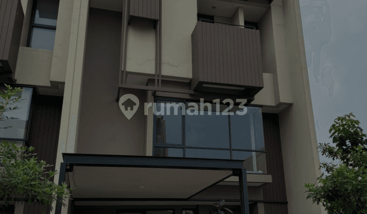 For Sale 3-Storey House Tabebuya BSD