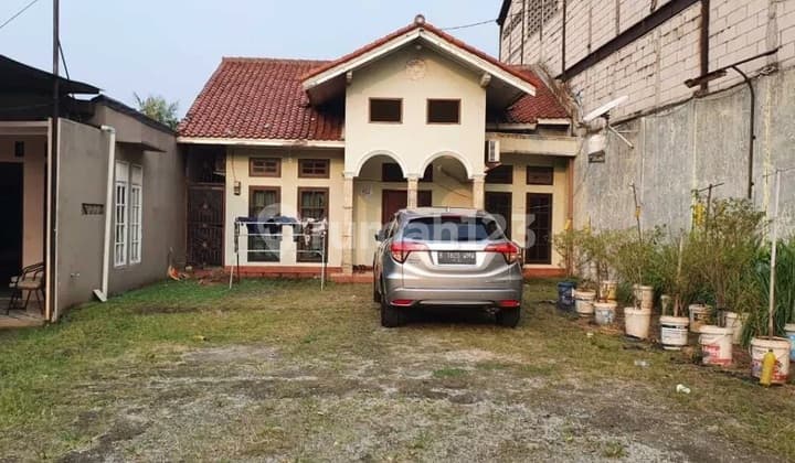 Tanah 1800 m2 SHM Ciputat Timur, Tangerang Selatan