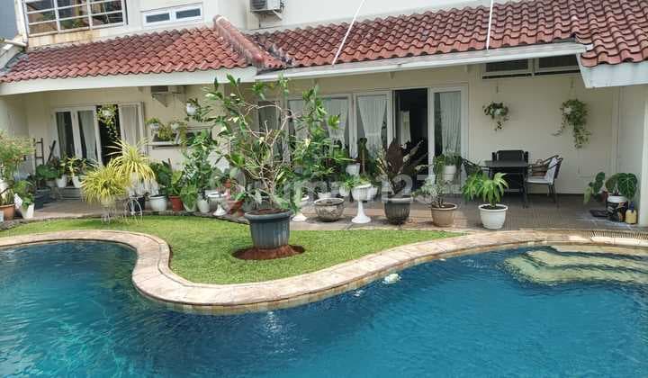 Rumah 2 Lantai di Giri Loka, Bsd, Tangerang Selatan