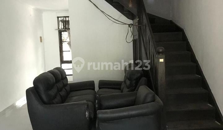 Dijual Rumah Tua Hitung Tanah Sektor 3 Bintaro