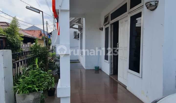 Rumah 2 Lantai Bagus SHM di Jl. Melati Pjmi, Tangerang Selatan