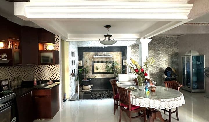 Rumah Bagus Semi Furnished SHM Sektor 3A-Bintaro, Jakarta Selatan