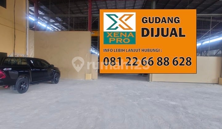 Gudang Tepi Jalan Bangunan Kokoh Siap Pakai