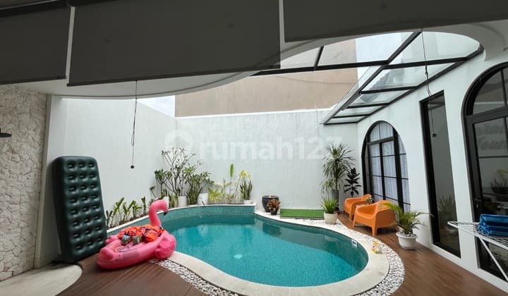 Disewa Rumah View Danaukolam Renang Kota Baru Parahyangan Bandung