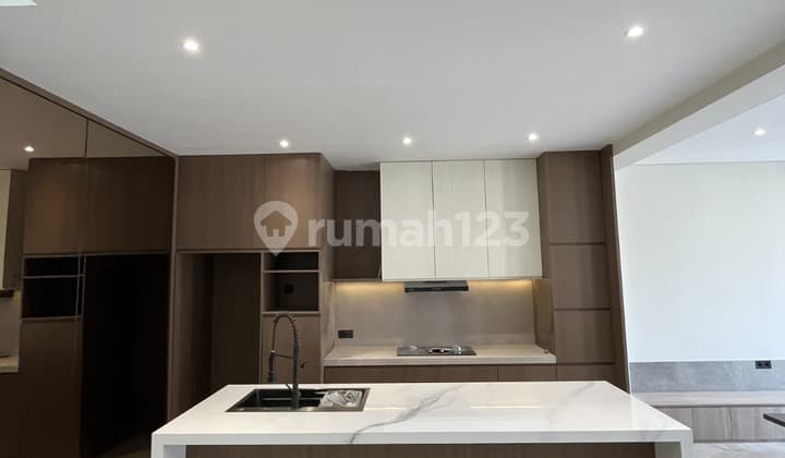 Rumah Baru Dua Lantai Full Furnished Kota Baru Parahyangan