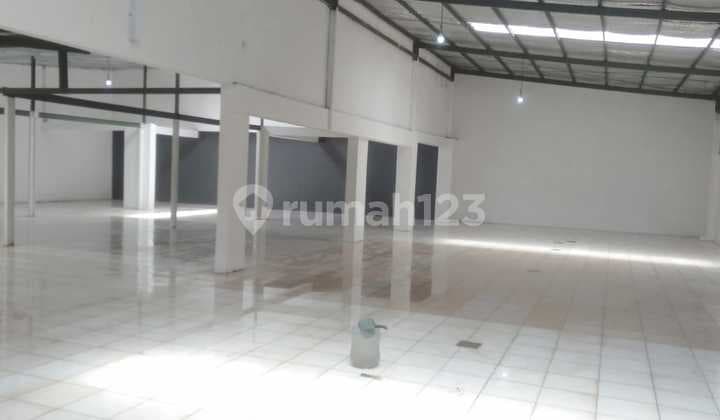Warehouse Suitable For Small Industry Location Near Toll Road