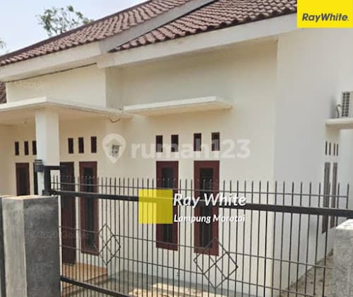 DIJUAL RUMAH DIBAWAH 1M