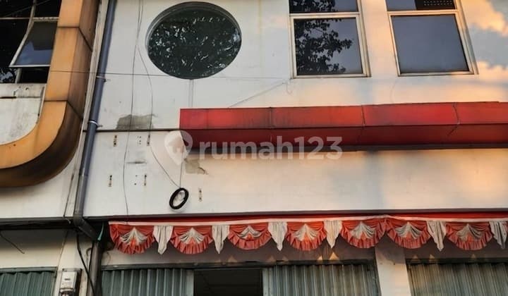 Ruko Raya A Yani Siap Pakai Cocok Usaha Strategis