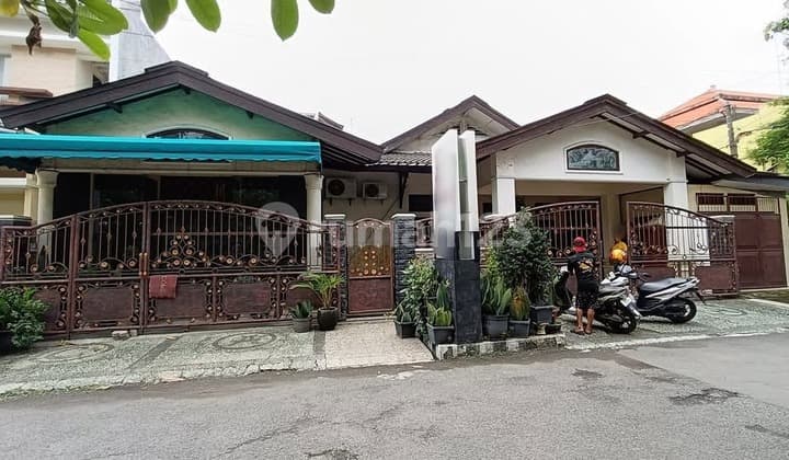 Rungkut Siap Huni Hook Strategis Dekat Merr