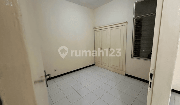 Rumah Rungkut Siap Huni Strategis Dekat Upn