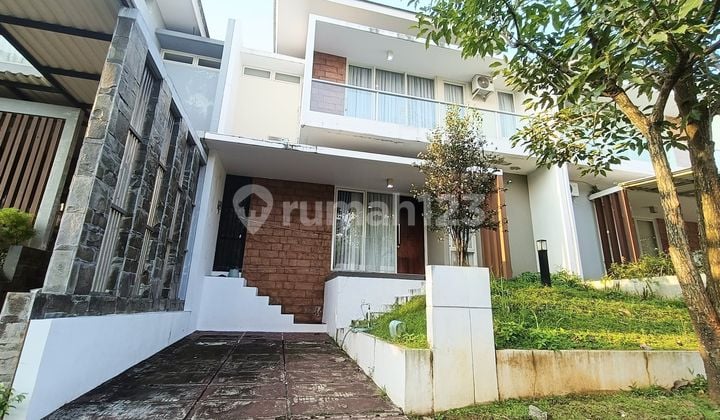 Rumah 2 Lantai Siap Huni Minim Renov