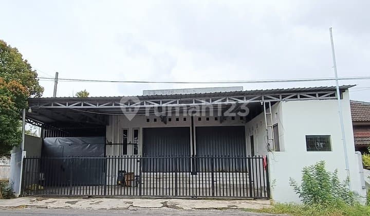 Gudang Semarang Barat Siap Huni Bebas Banjir