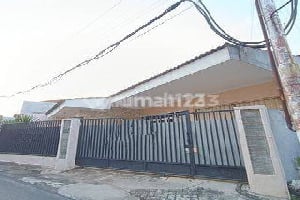 Rumah 2 Lantai Di Dekat Java Mall