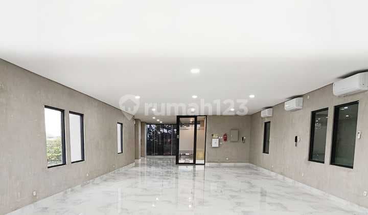 Ready-to-Occupy Office Space in West Semarang