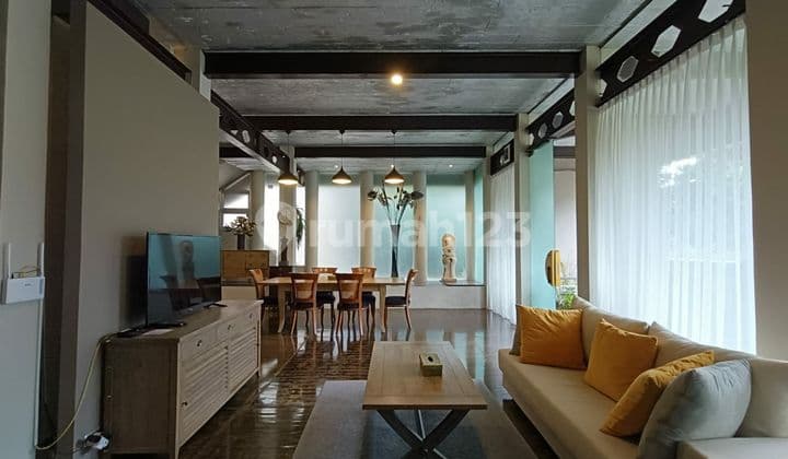 Apartemen Konsep Bali 2 Kamar Tidur Bagus Furnished