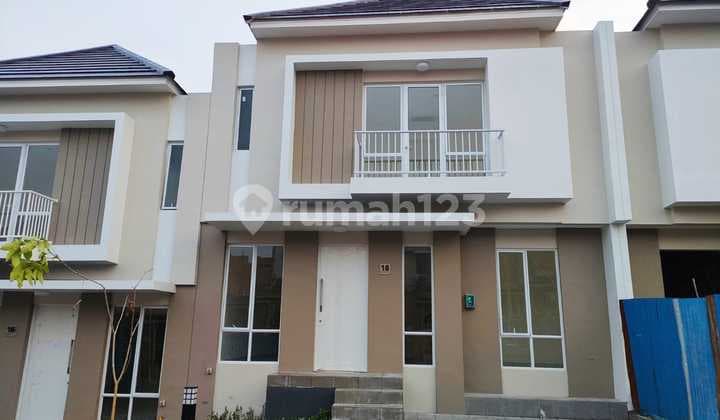 Rumah mewah Semarang Barat Paramount Village