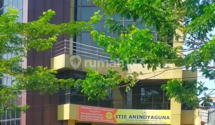 Gedung Kantor 4 Lantai Di Jl Tentara Pelajar Semarang Kota