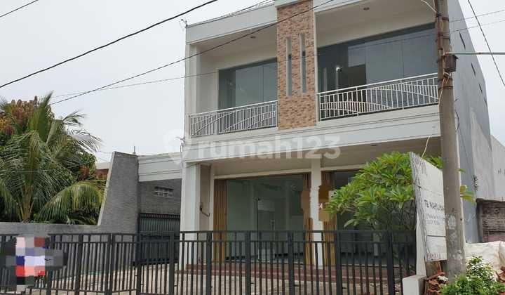 Quick Sale Good Shop House Gayamsari 270 M2, Land Area 890 M2