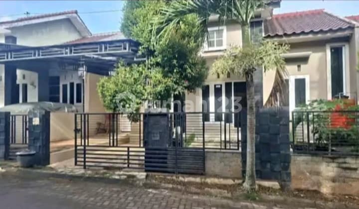 Rumah Cantik di Tembalang